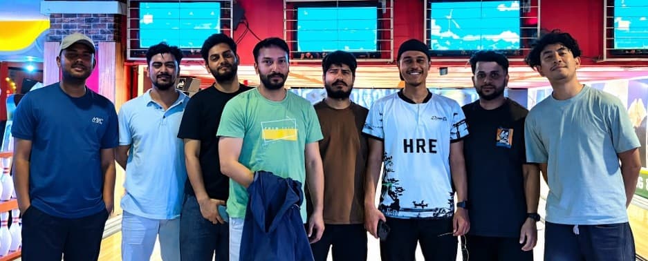 Closer Than Office Chairs: A Night of Strikes, Sunsets, and Food (Q2-2026 Team Bonding: 02/06/2026)